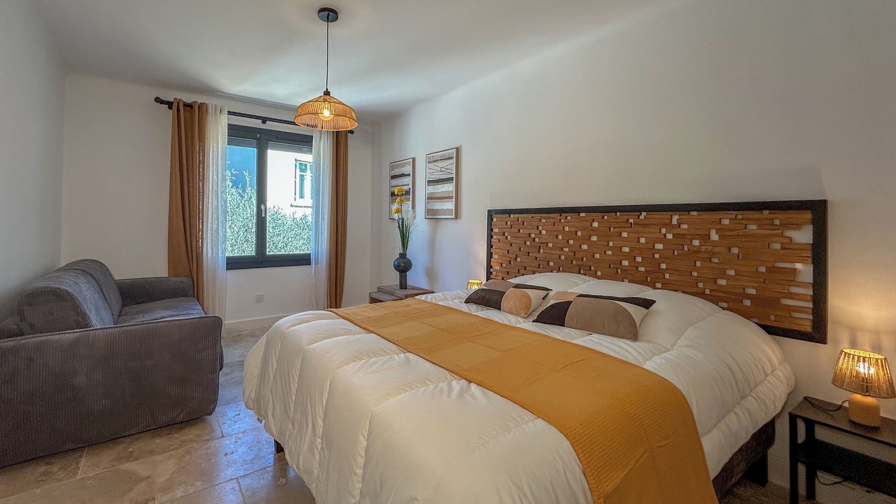 Photo of Bedroom in Vaison-la-Romaine