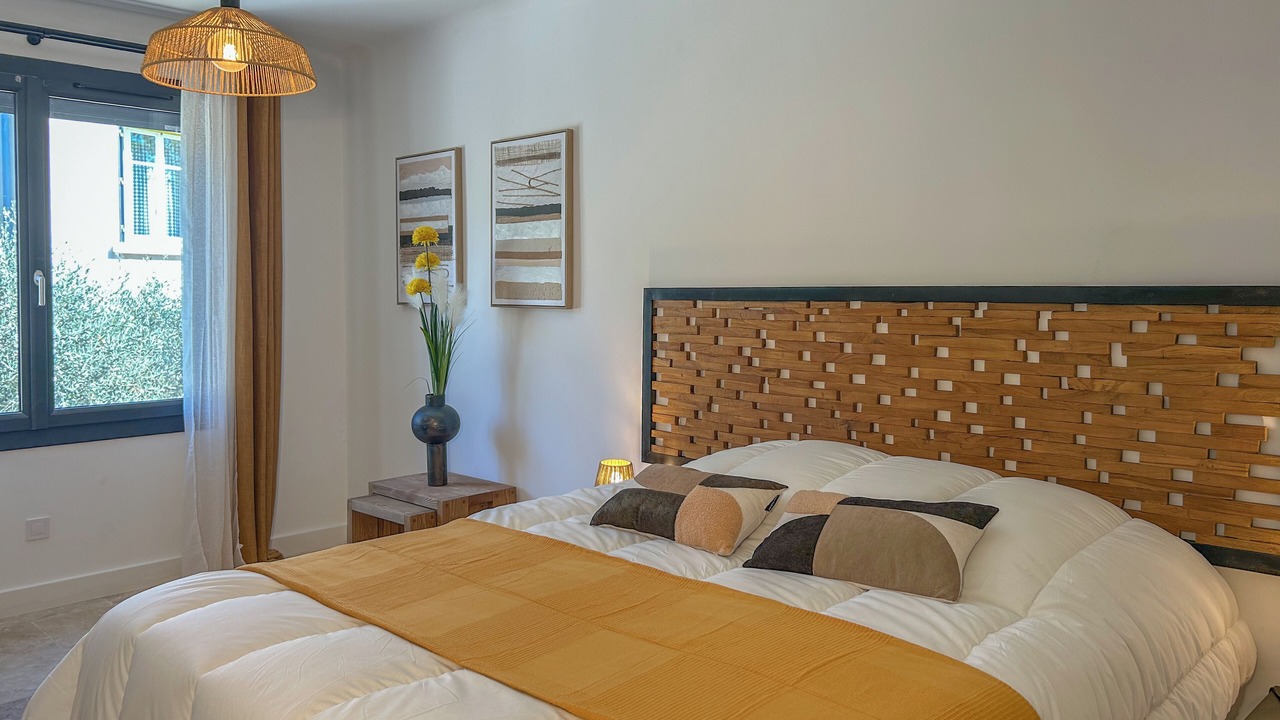 Photo of Bedroom in Vaison-la-Romaine