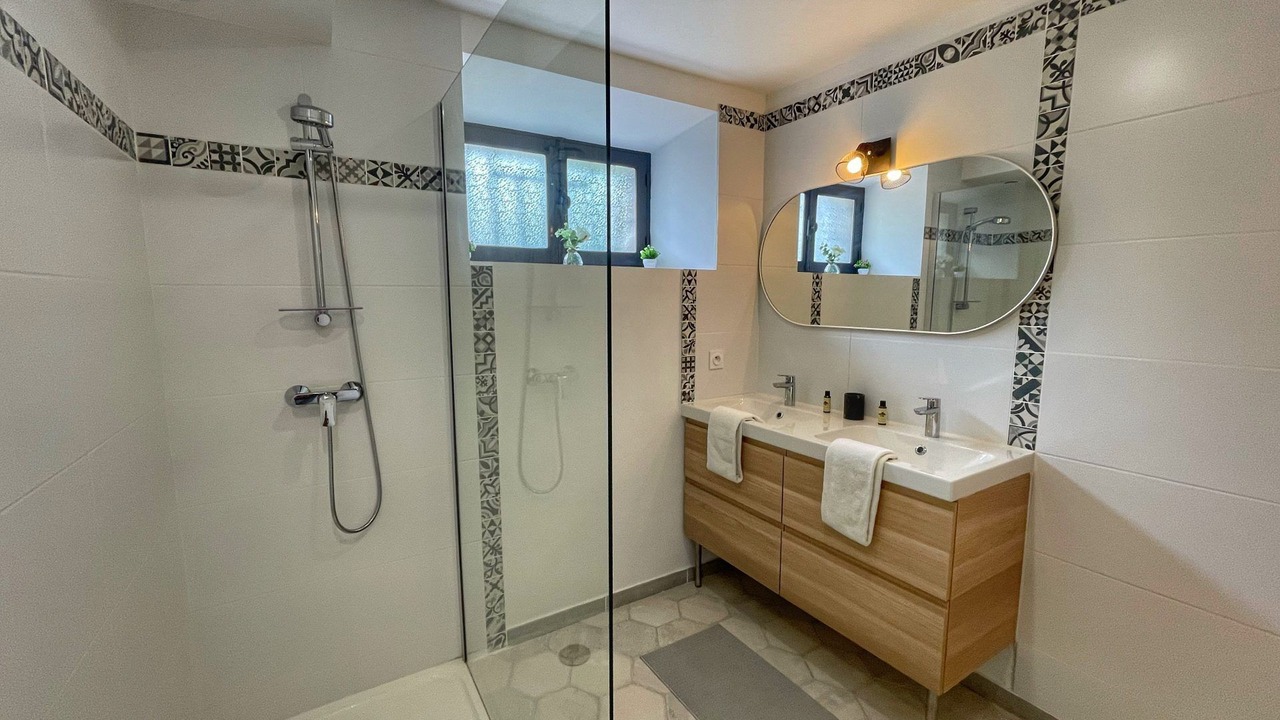 Photo of Bathroom in Vaison-la-Romaine
