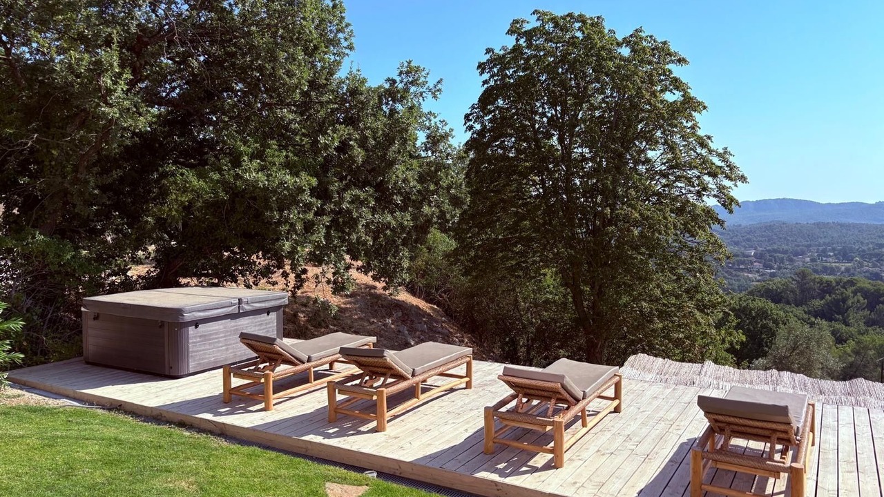 Photo of Patio Balcony in Venelles