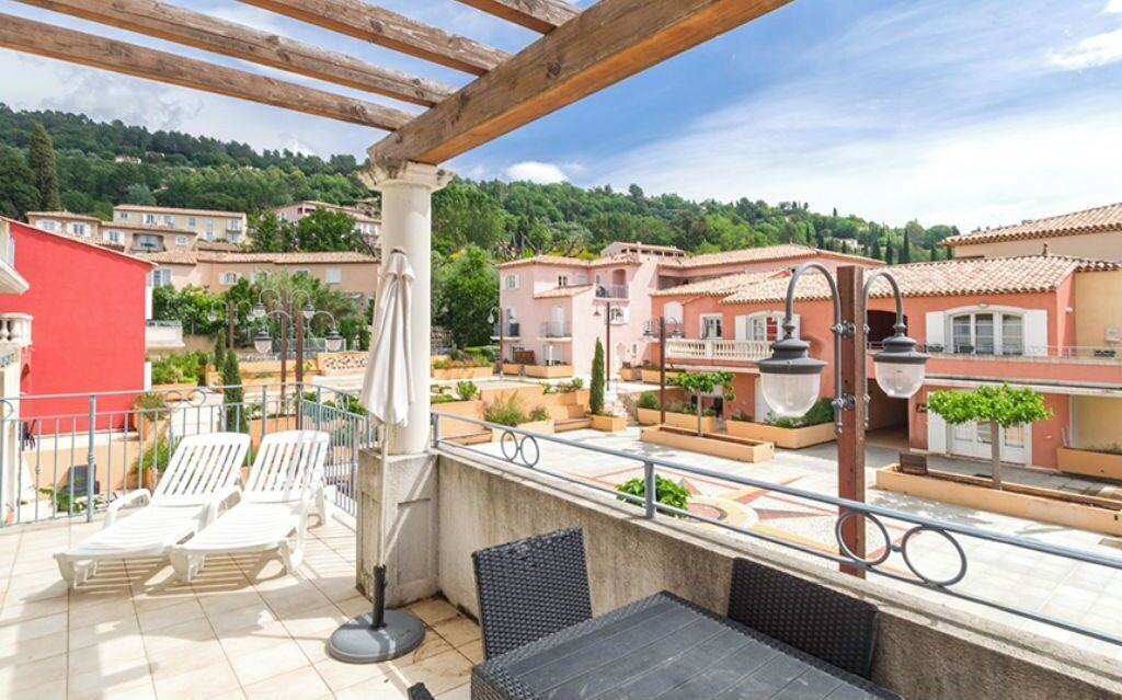 Photo of Patio Balcony in Tourrettes
