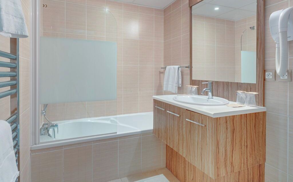 Photo of Bathroom in Tourrettes