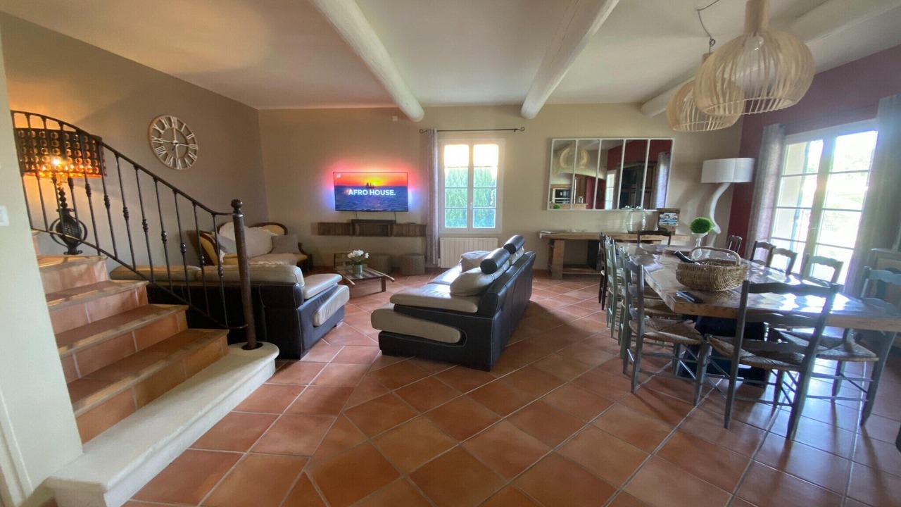 Photo of Livingroom in Violes