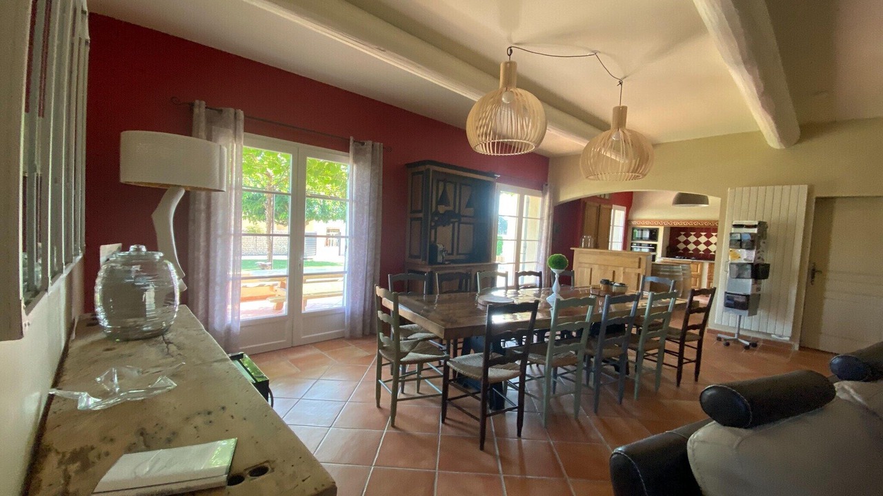 Photo of Livingroom in Violes