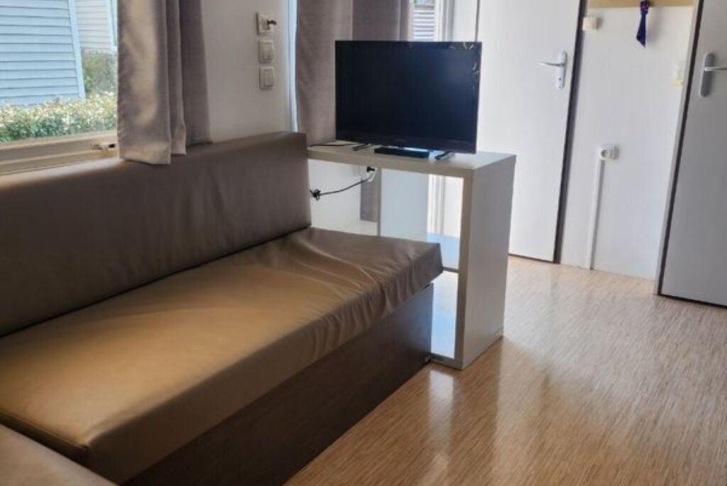 Photo of Livingroom in La Roque-d'Antheron