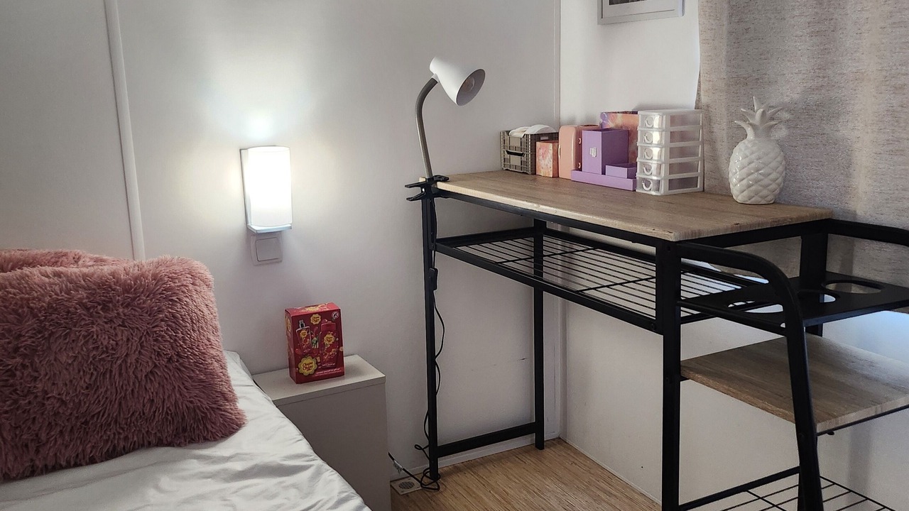 Photo of Bedroom in La Roque-d'Antheron