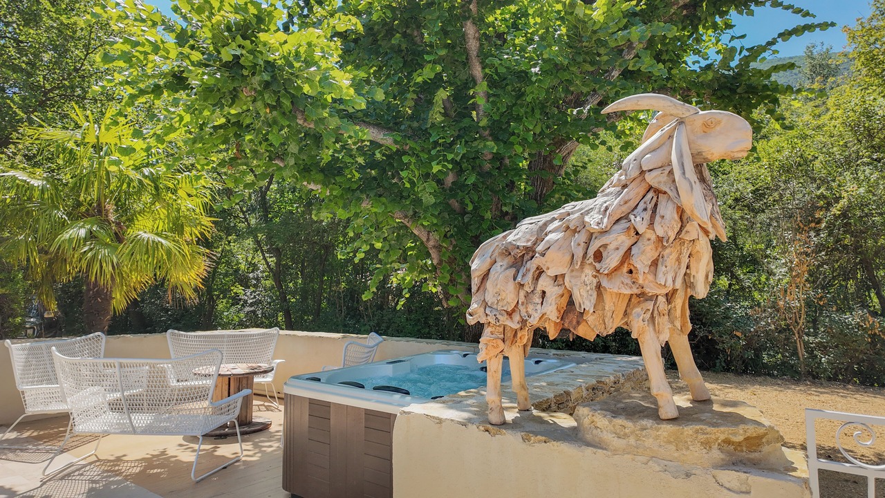 Photo of Outdoor in Mollans-sur-Ouveze