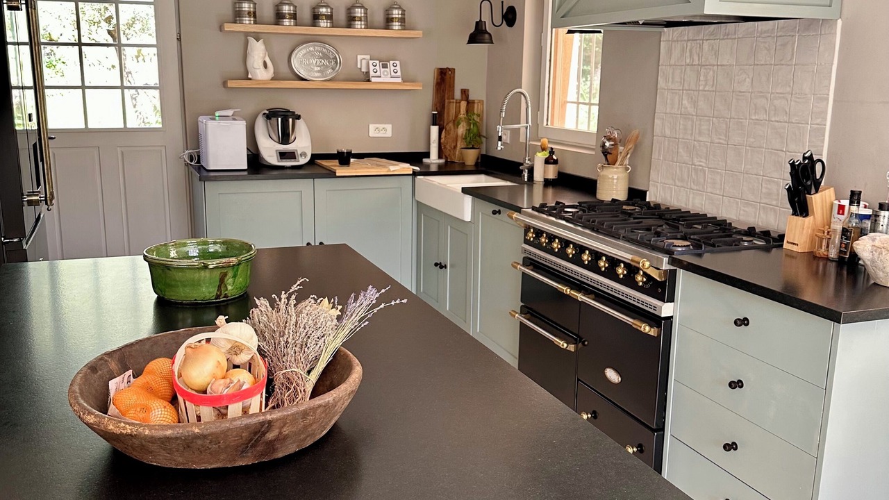 Photo of Kitchen in Saint-Etienne-du-Gres
