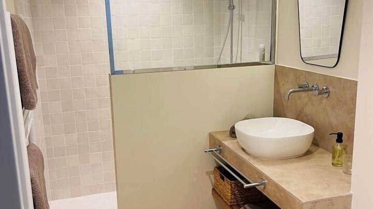Photo of Bathroom in Saint-Etienne-du-Gres