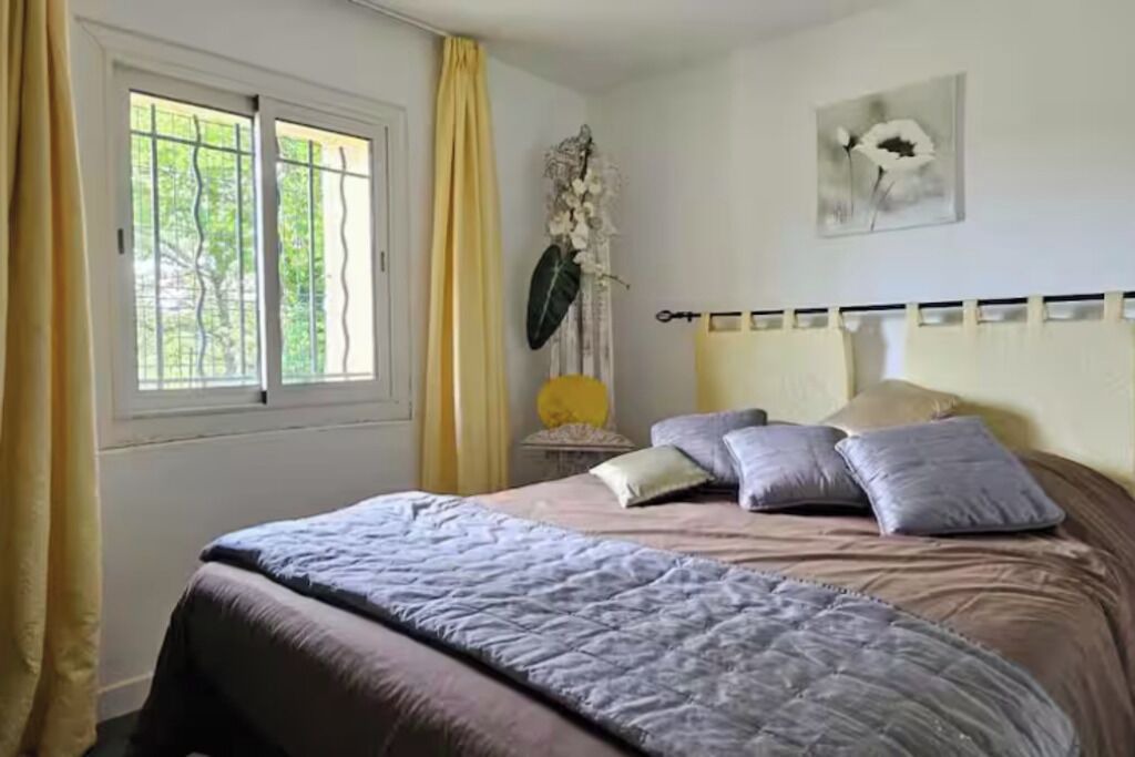 Photo of Bedroom in Pourcieux