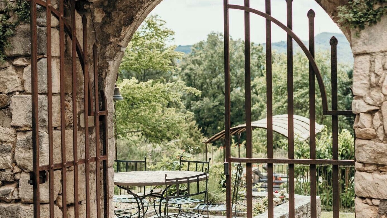 Photo of Outdoor in Saint-Michel-l'Observatoire