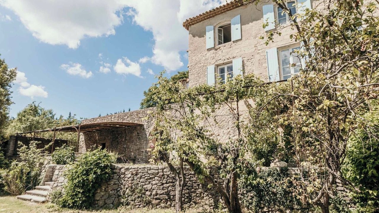 Photo of Outdoor in Saint-Michel-l'Observatoire
