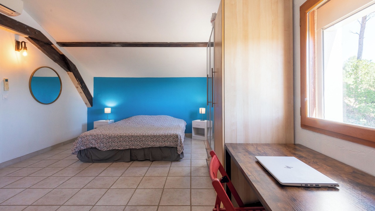Photo of Bedroom in Ledenon