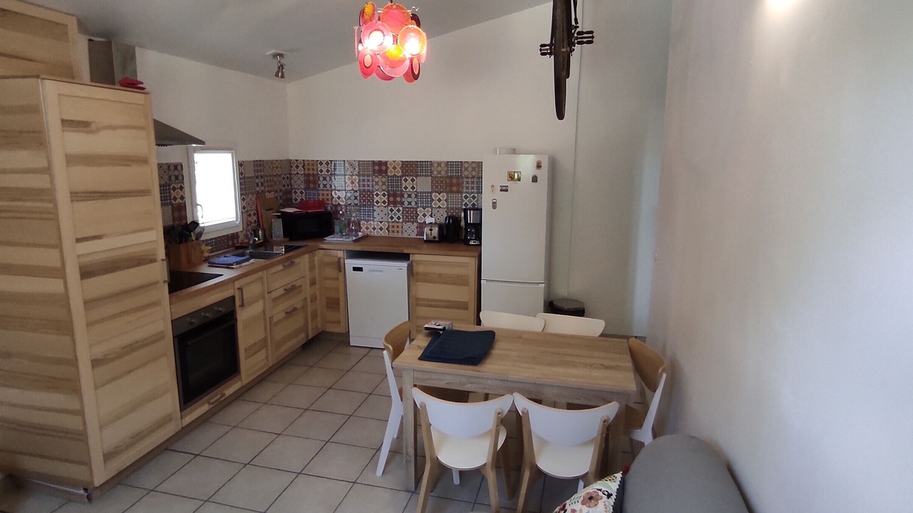 Photo of Kitchen in Entrechaux