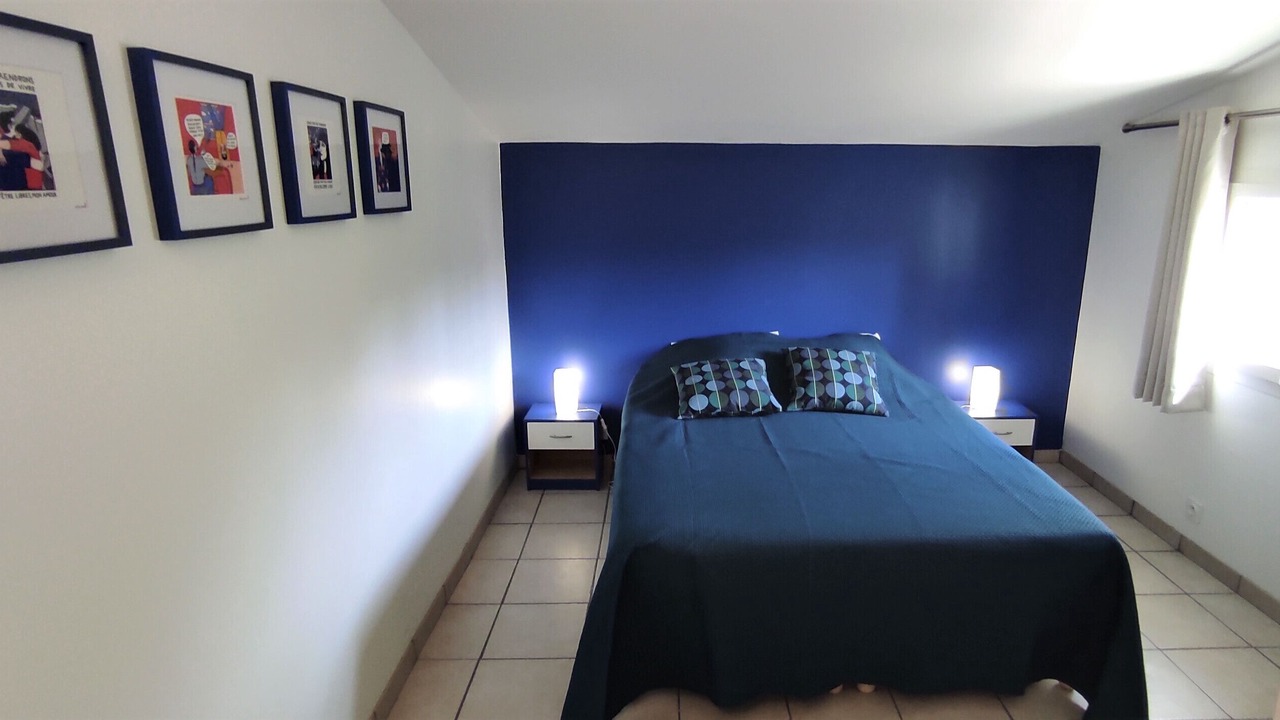 Photo of Bedroom in Entrechaux