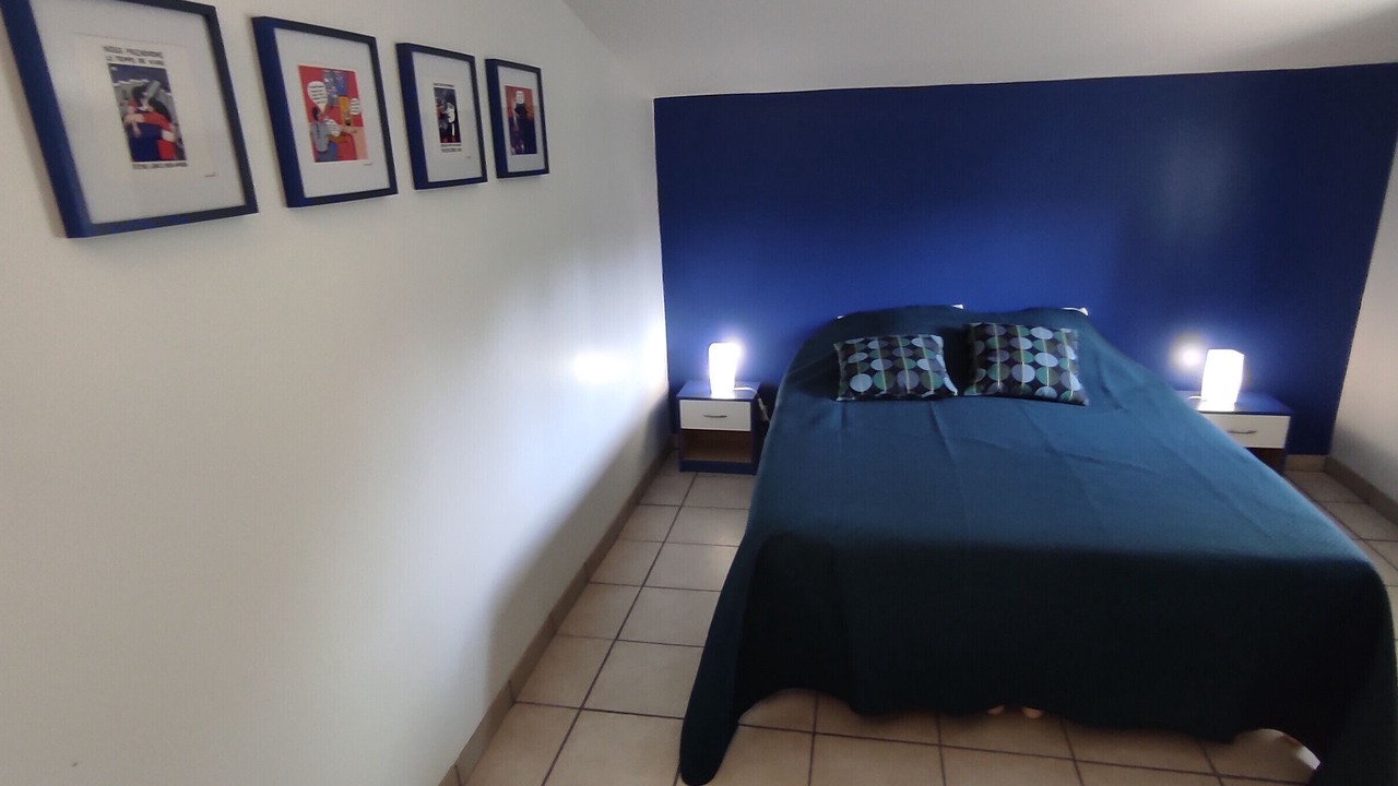 Photo of Bedroom in Entrechaux