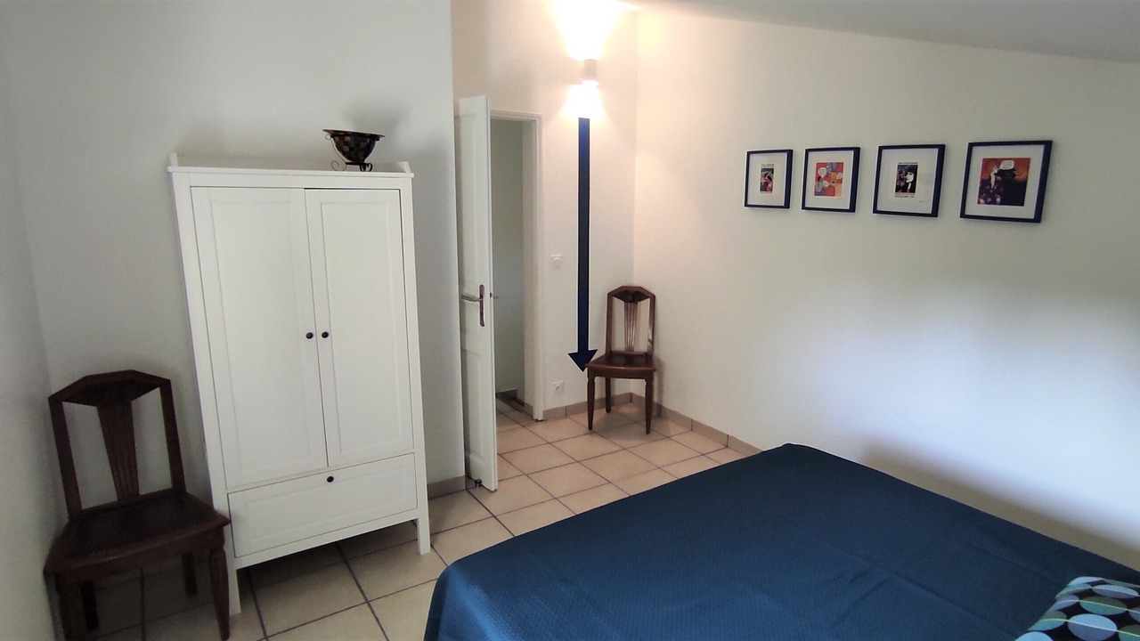 Photo of Bedroom in Entrechaux