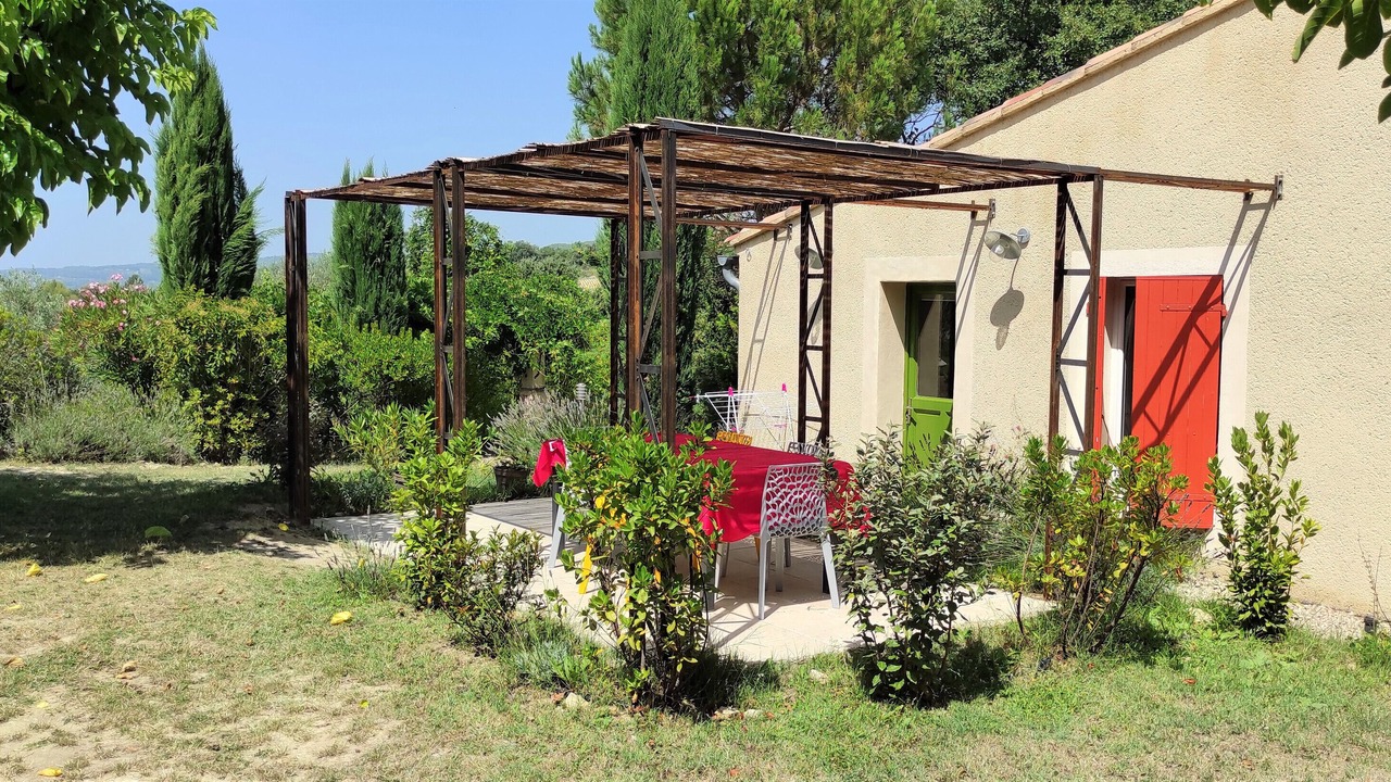 Photo of Outdoor in Entrechaux