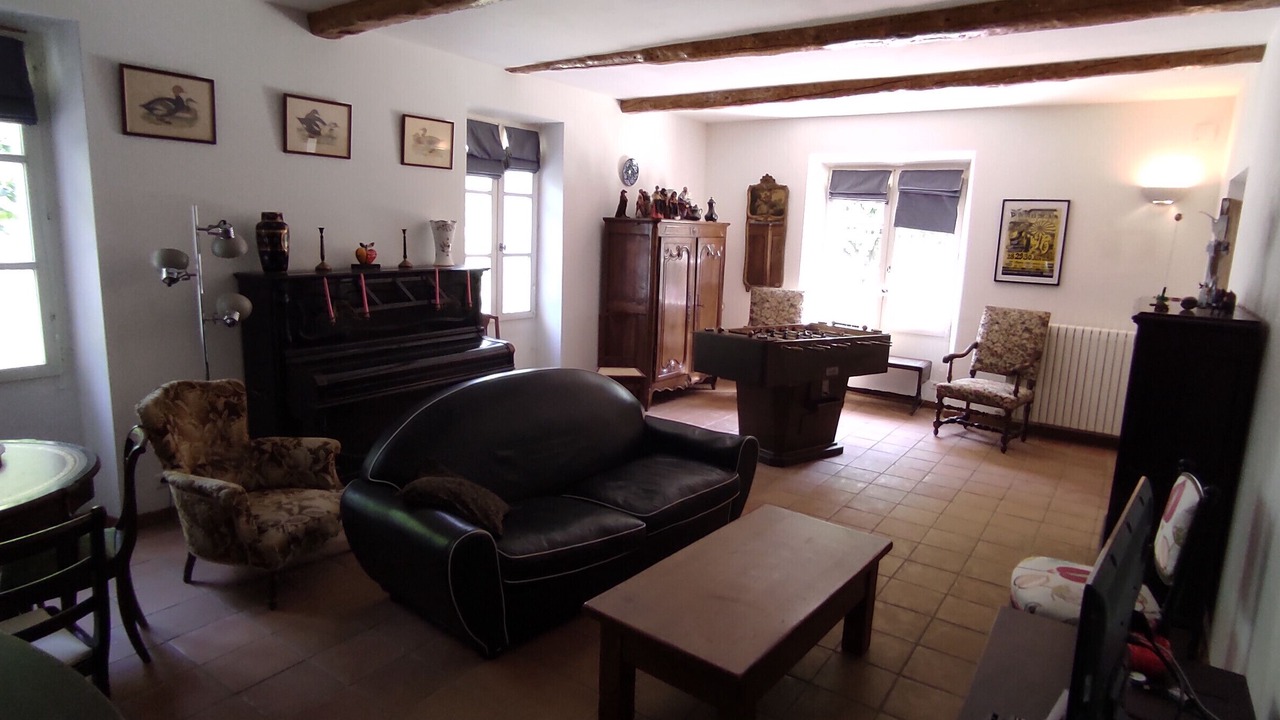 Photo of Livingroom in Entrechaux