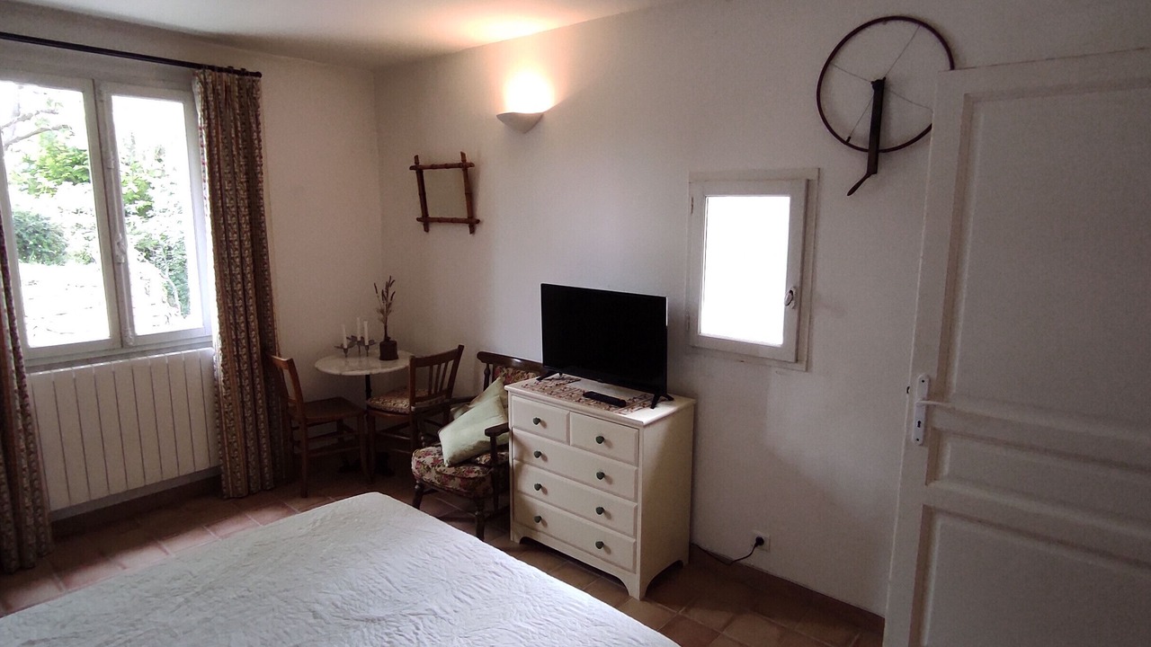 Photo of Bedroom in Entrechaux