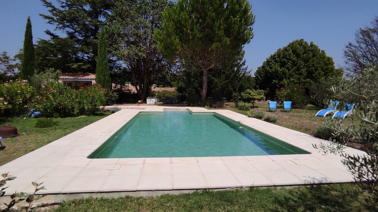Photo of Outdoor in Entrechaux
