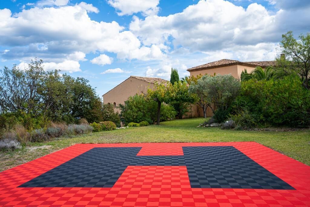 Photo of Outdoor in Grimaud