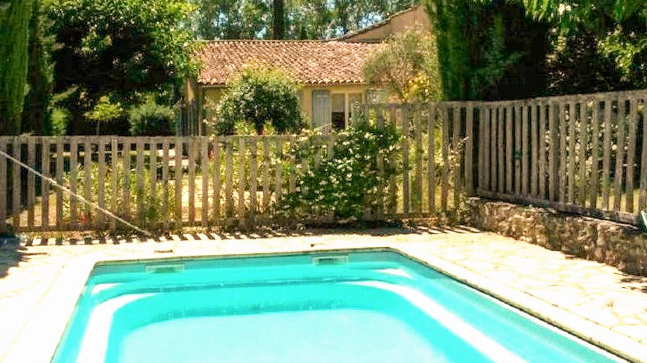 Photo of Outdoor in Malaucene