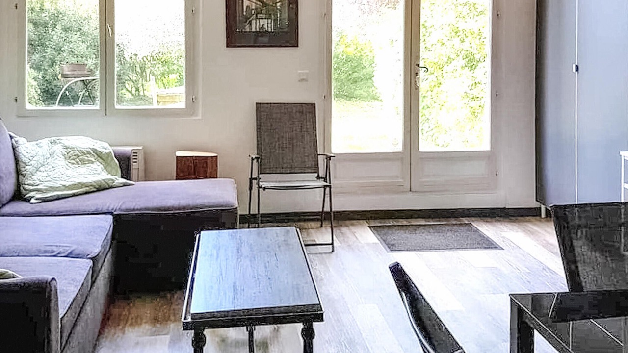 Photo of Bedroom in Malaucene