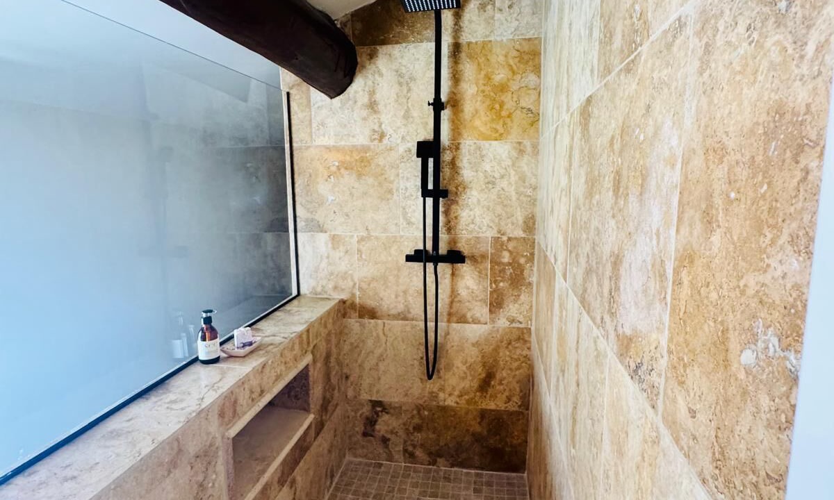 Photo of Bathroom in Venasque