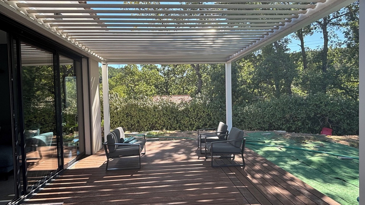 Photo of Patio Balcony in Trans-en-Provence
