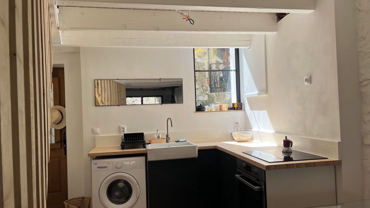 Photo of Kitchen in Ampus