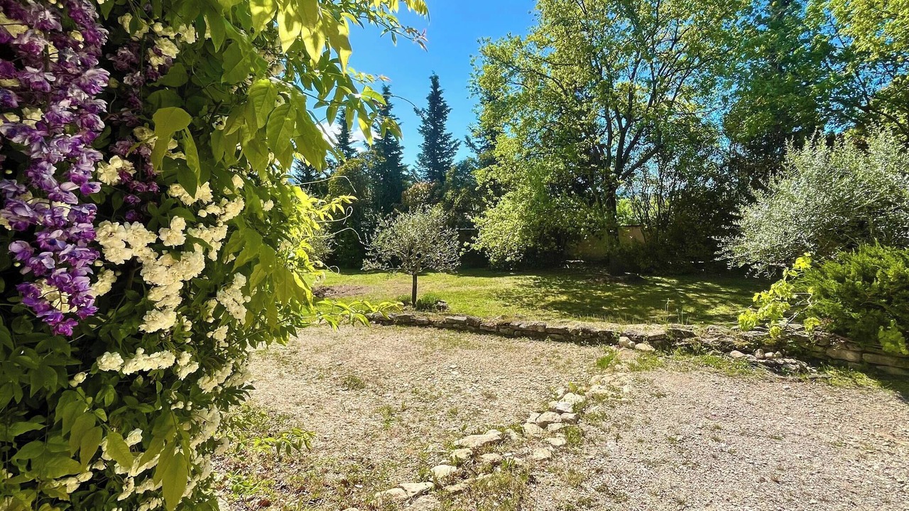 Photo of Outdoor in Gargas