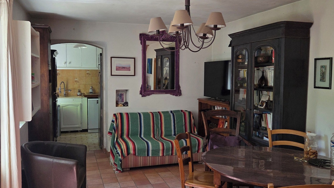 Photo of Livingroom in Saignon
