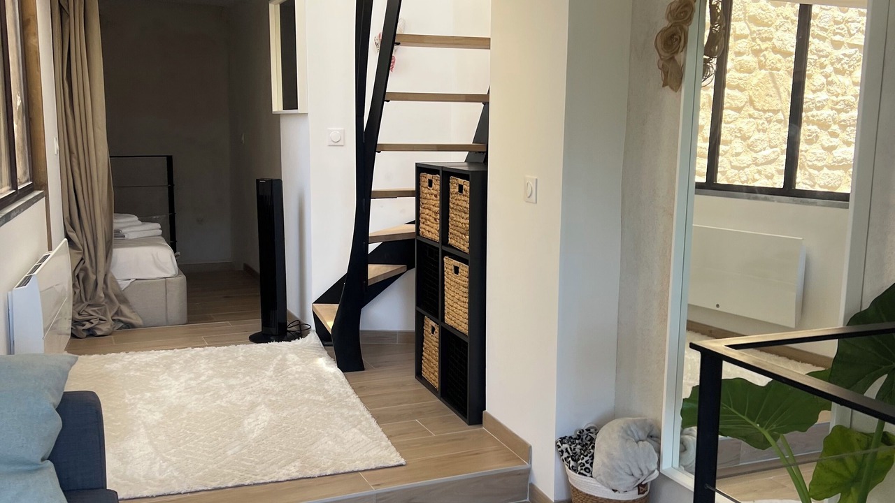 Photo of Bedroom in Saint-Martin-de-Castillon