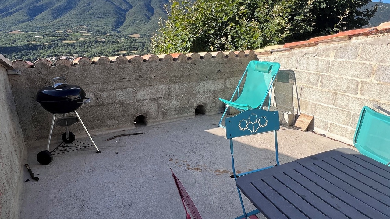 Photo of Patio Balcony in Saint-Martin-de-Castillon