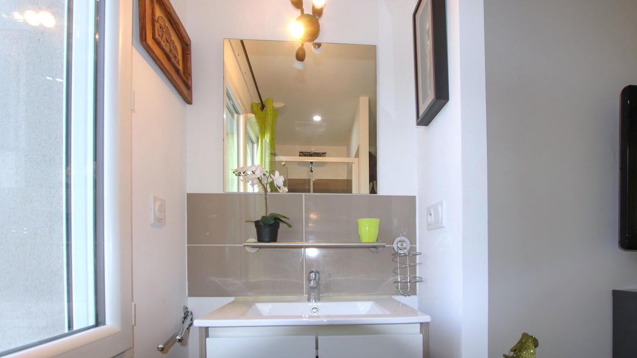 Photo of Bathroom in Morieres-les-Avignon