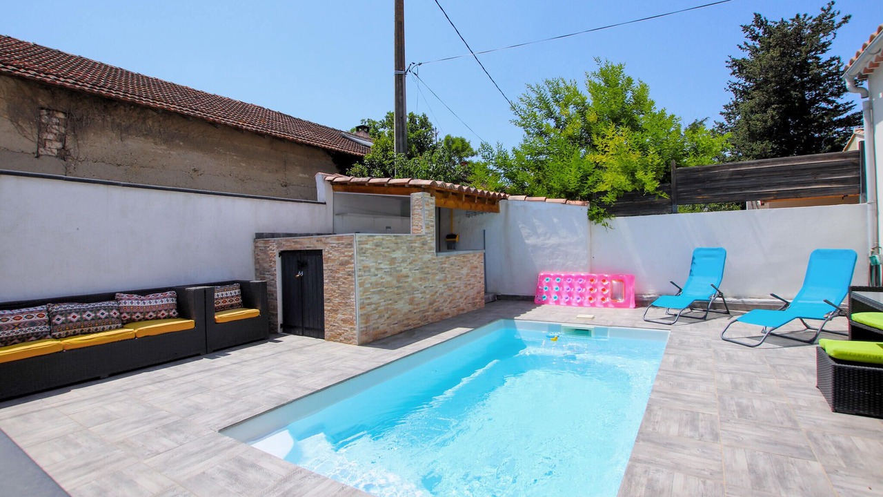 Photo of Outdoor in Morieres-les-Avignon