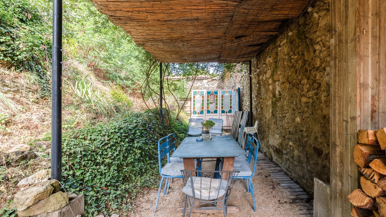 Photo of Outdoor in Crestet