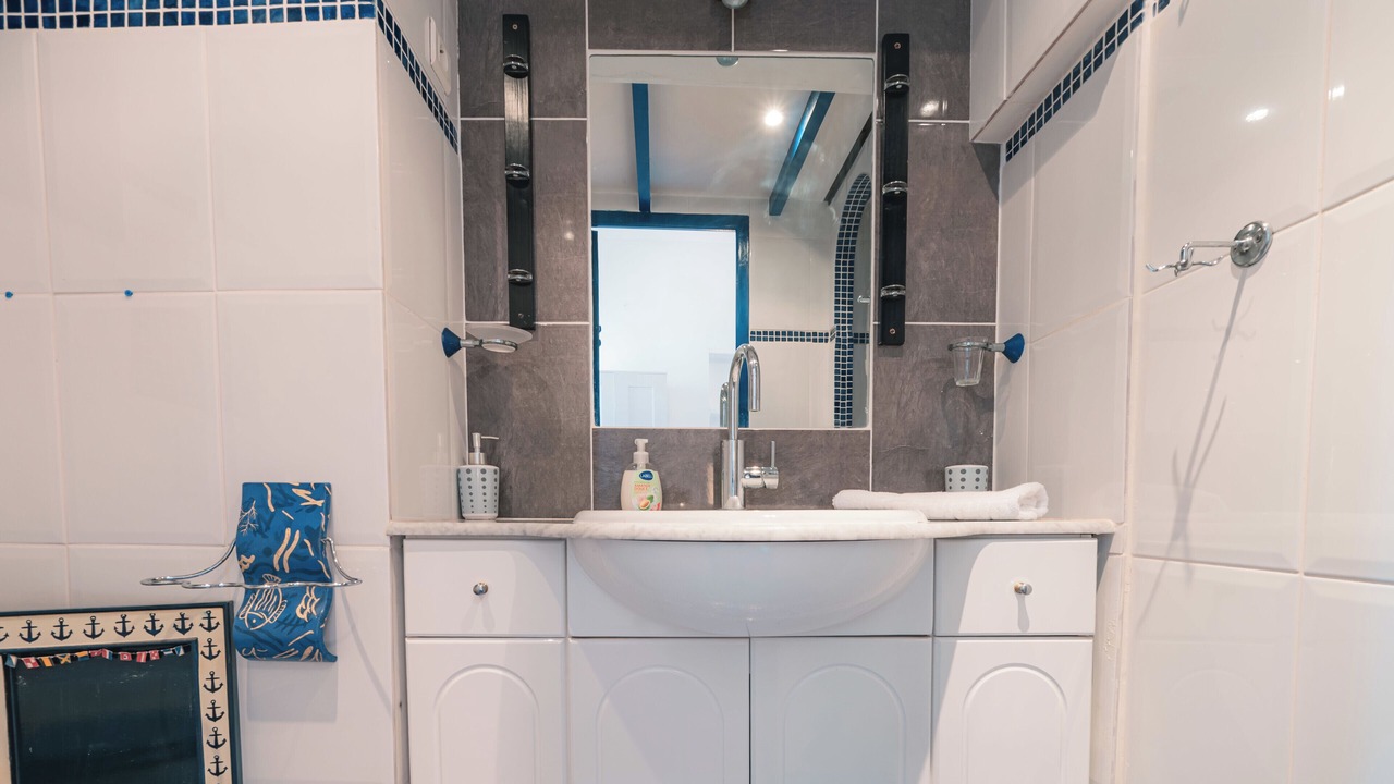 Photo of Bathroom in Calanque de Morgiou