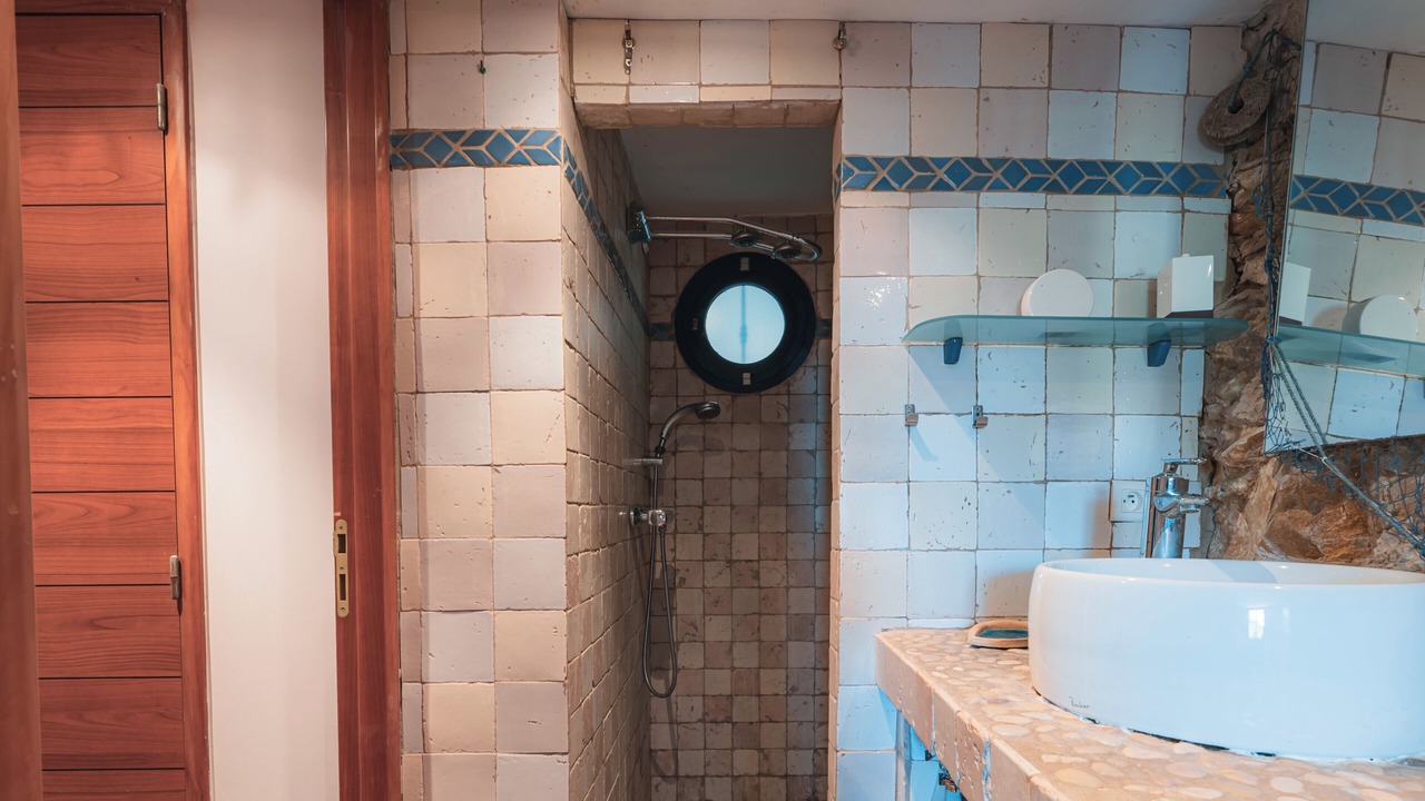 Photo of Bathroom in Calanque de Morgiou