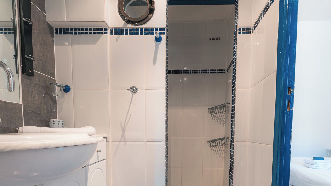 Photo of Bathroom in Calanque de Morgiou
