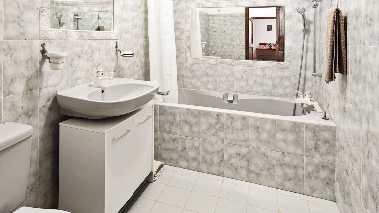 Photo of Bathroom in Le Thoronet