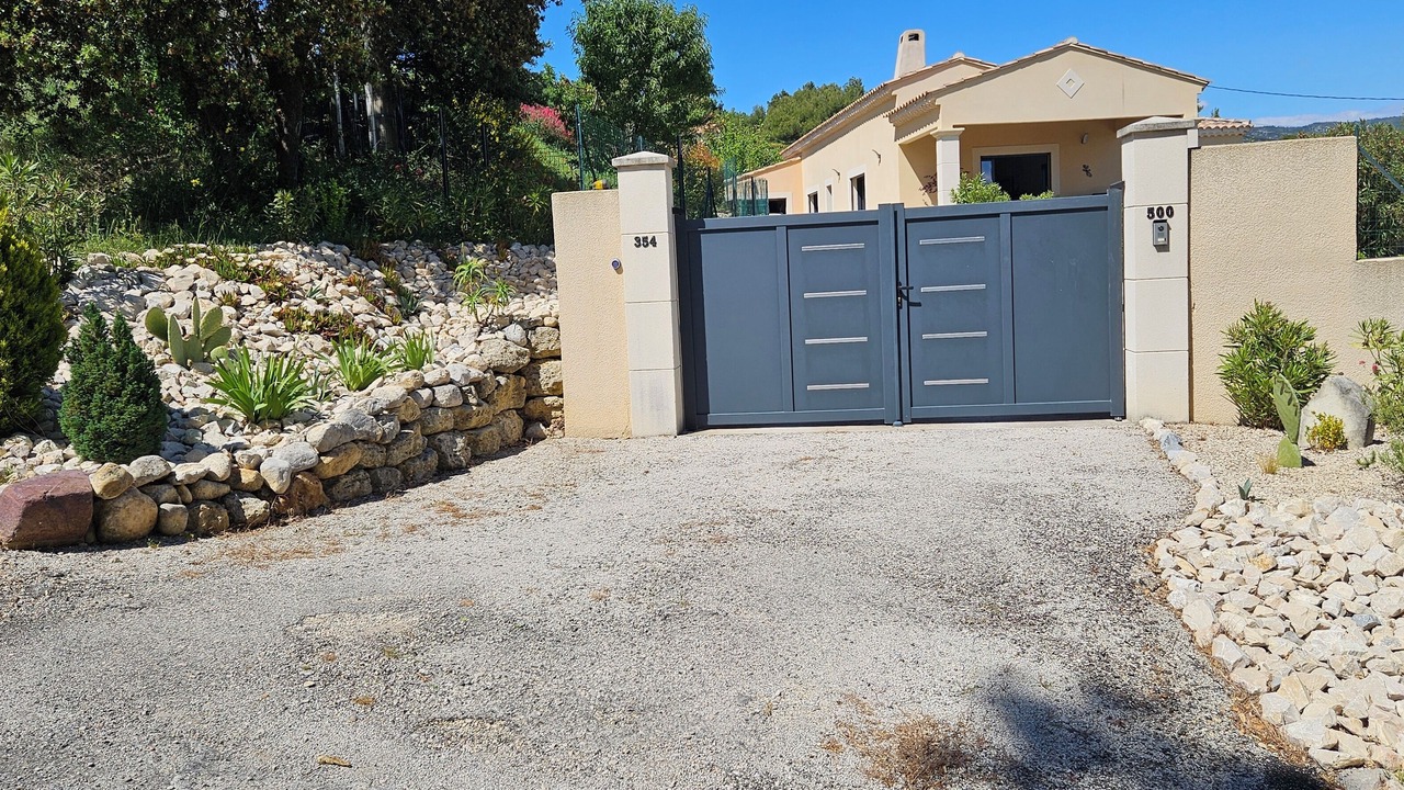 Photo of Outdoor in Crillon-le-Brave