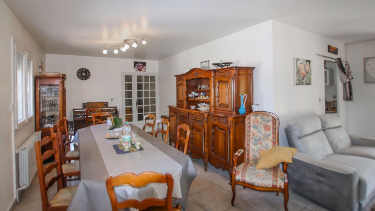 Photo of Bedroom in Bedarrides