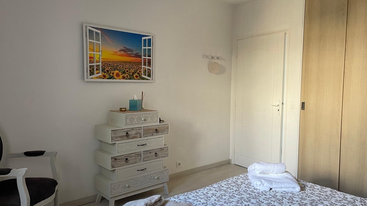 Photo of Bedroom in Saint-Vallier-de-Thiey