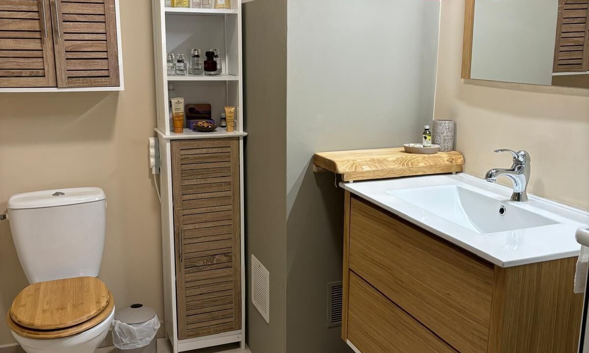 Photo of Bathroom in Seranon