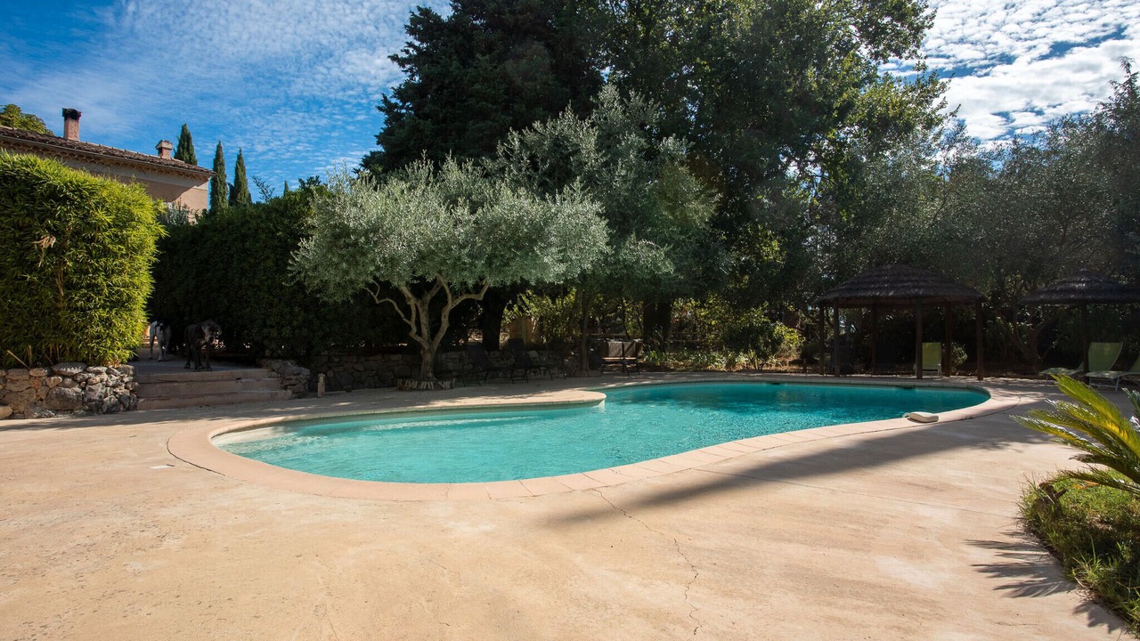 Photo of Outdoor in Le Val