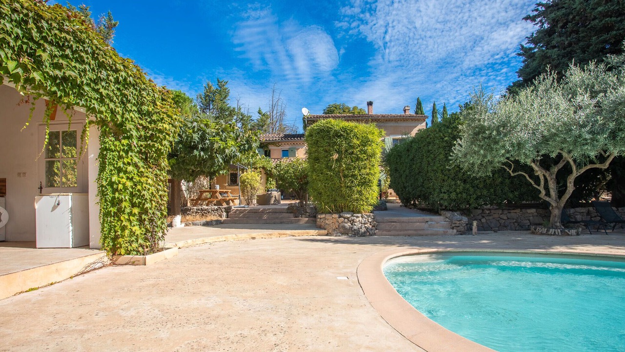 Photo of Outdoor in Le Val