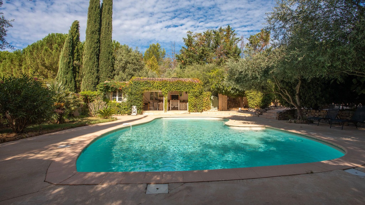 Photo of Outdoor in Le Val