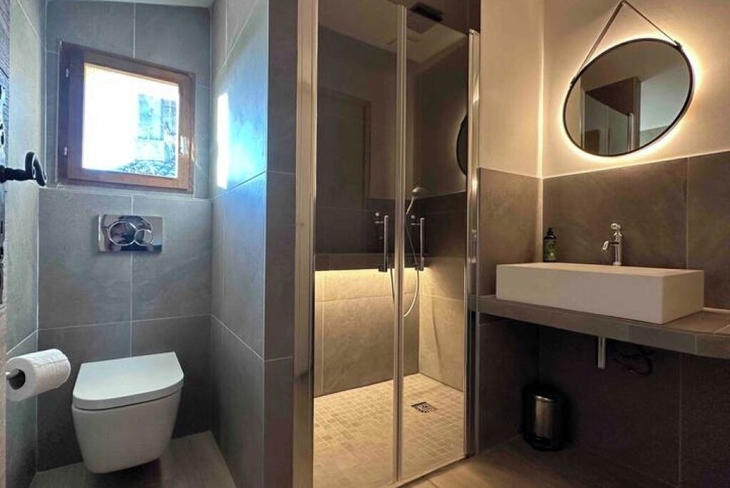 Photo of Bathroom in Saint-Auban